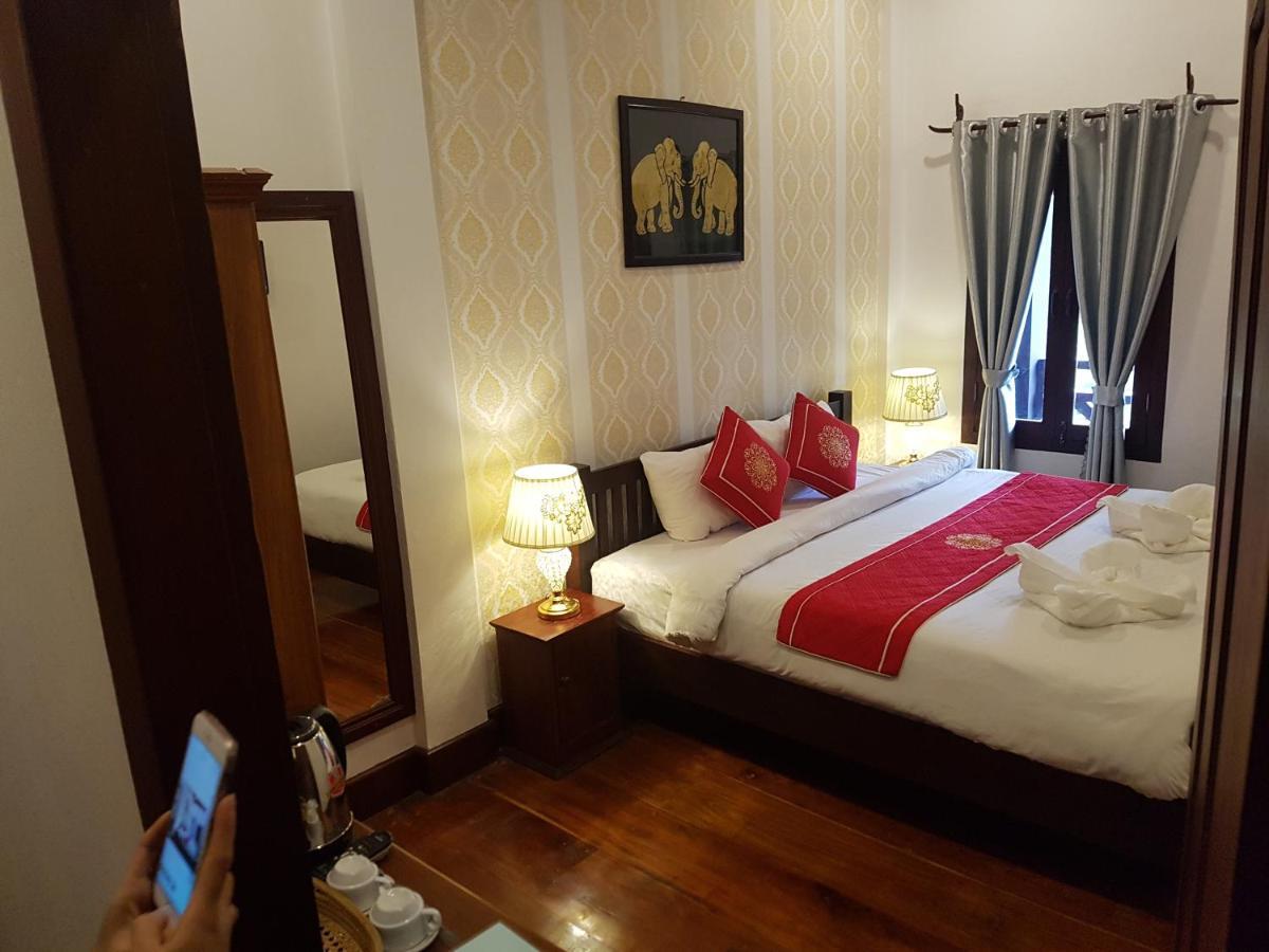 Luang Prabang Pangkham Hotel Exterior foto